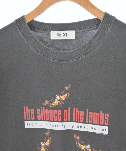 V.A. เสื้อยืด/เสื้อท็อปส์