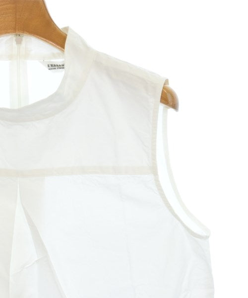 L'ESSENCE เสื้อลำลอง