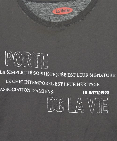 La Hutte เสื้อยืด/เสื้อท็อปส์