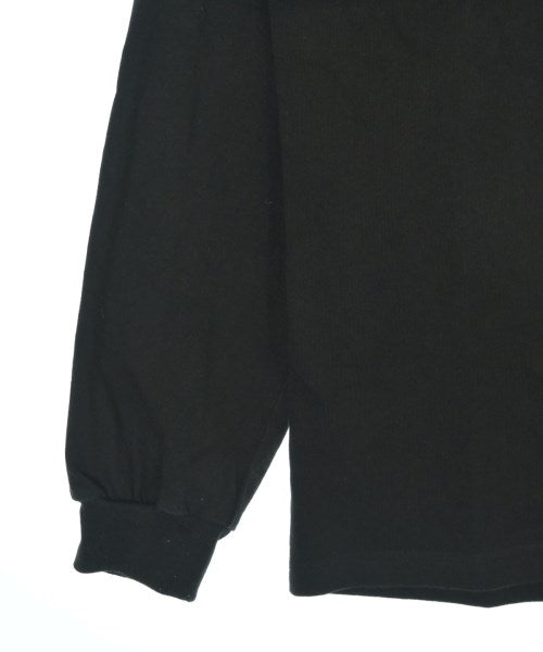 nutmeg mills เสื้อยืด/เสื้อท็อปส์
