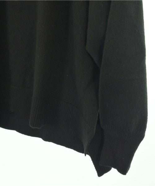 PALM RICHE เสื้อกันหนาว