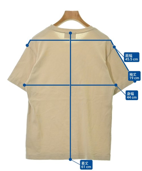 AUG เสื้อยืด/เสื้อท็อปส์