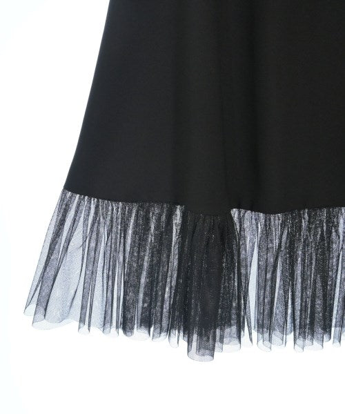 Yue กระโปรงยาวถึงเข่า