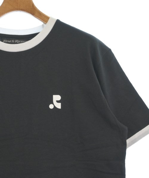 Rest&Recreation เสื้อยืด/เสื้อท็อปส์