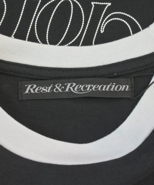 Rest&Recreation เสื้อยืด/เสื้อท็อปส์