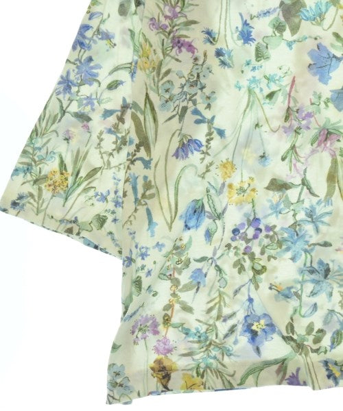TROIS DEUX UN เสื้อยืด/เสื้อท็อปส์