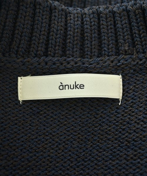 anuke เสื้อแขนกุด