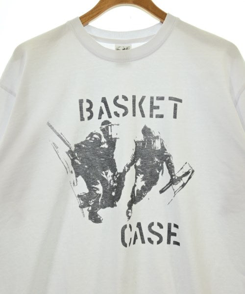 BASKETCASE เสื้อยืด/เสื้อท็อปส์