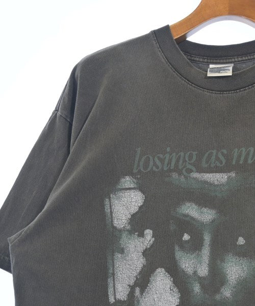 BASKETCASE เสื้อยืด/เสื้อท็อปส์