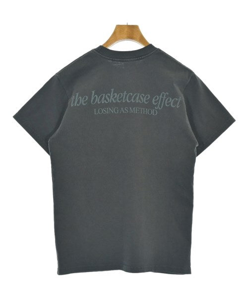 BASKETCASE เสื้อยืด/เสื้อท็อปส์