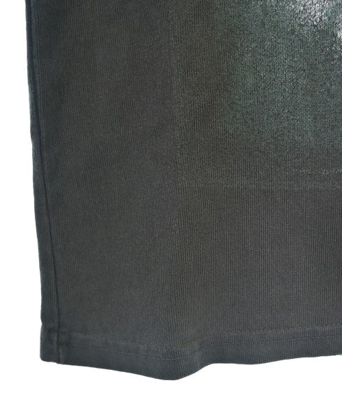 BASKETCASE เสื้อยืด/เสื้อท็อปส์