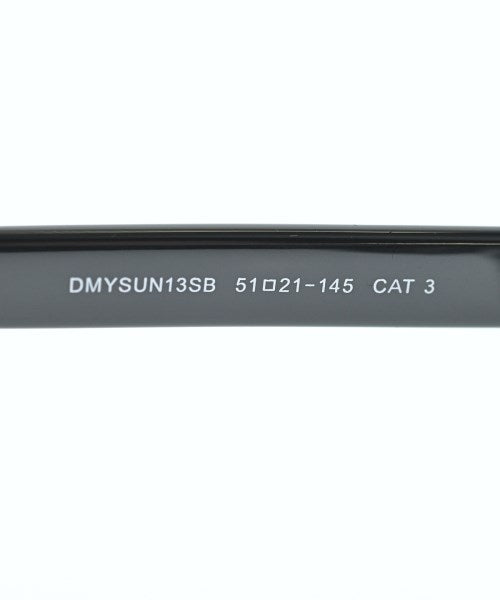 DMY Studios แว่นกันแดด