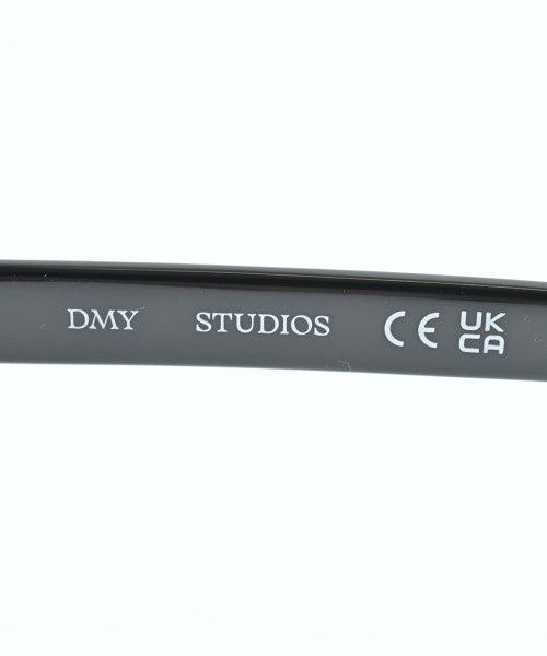 DMY Studios แว่นกันแดด