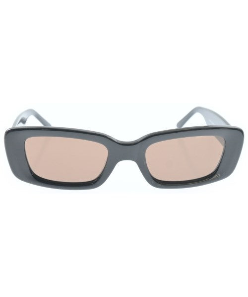 DMY Studios แว่นกันแดด