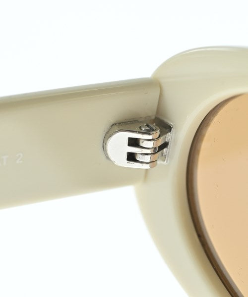 DMY Studios แว่นกันแดด