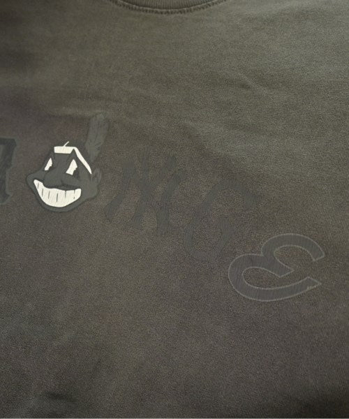 FRINGE VIDEO SHOP เสื้อยืด/เสื้อท็อปส์