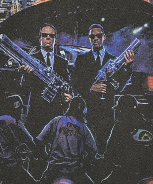 FRINGE VIDEO SHOP เสื้อยืด/เสื้อท็อปส์