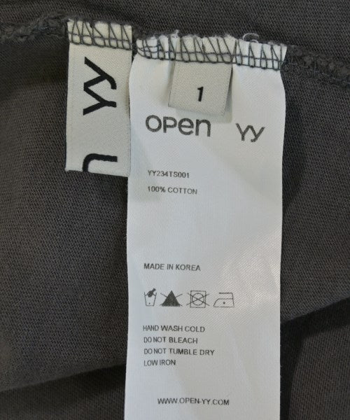OPEN Yy เสื้อยืด/เสื้อท็อปส์