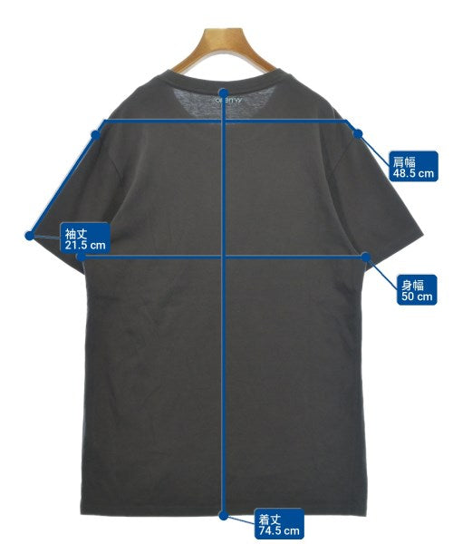 OPEN Yy เสื้อยืด/เสื้อท็อปส์