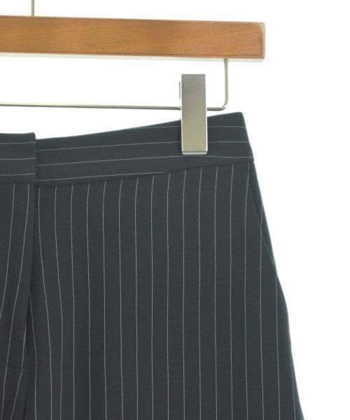 THE TOE กางเกงขาสั้น