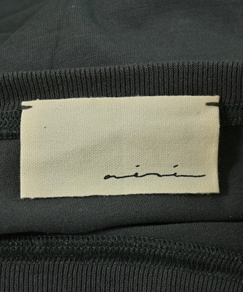 aere เสื้อยืด/เสื้อท็อปส์