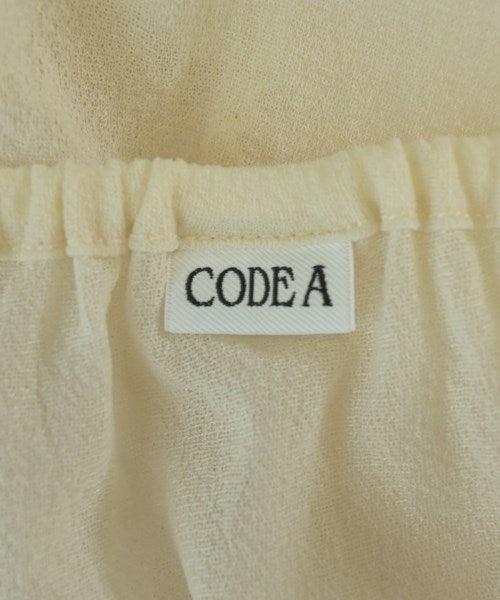 CODE A เสื้อสตรี