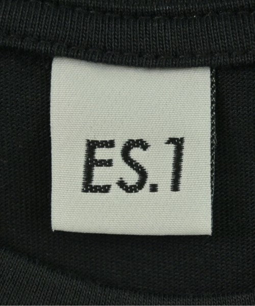 ES.1 เสื้อยืด/เสื้อท็อปส์