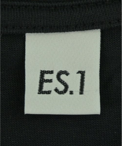 ES.1 เสื้อยืด/เสื้อท็อปส์
