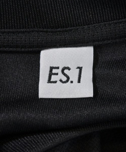 ES.1 เสื้อยืด/เสื้อท็อปส์