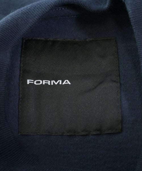 FORMA เสื้อยืด/เสื้อท็อปส์