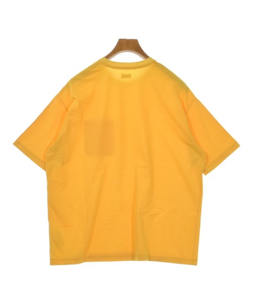 FOUNDOUR เสื้อยืด/เสื้อท็อปส์
