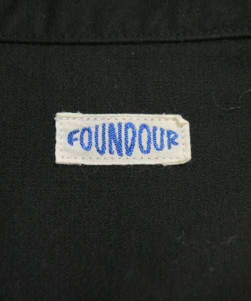 FOUNDOUR เสื้อลำลอง