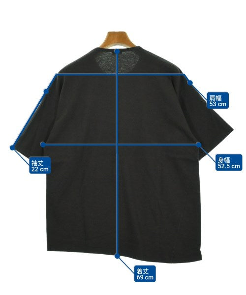 FOUNDOUR เสื้อยืด/เสื้อท็อปส์