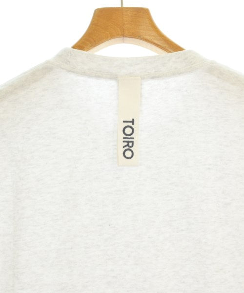 TOIRO. เสื้อยืด/เสื้อท็อปส์
