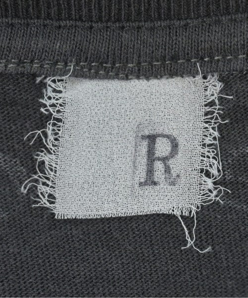 REBELLE DE LUXE เสื้อยืด/เสื้อท็อปส์