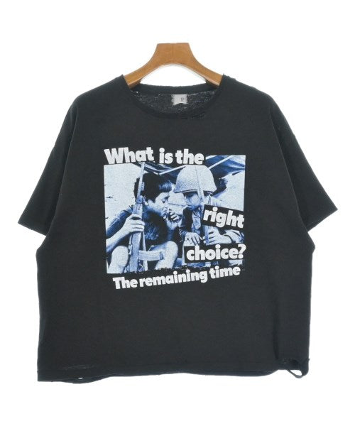 REBELLE DE LUXE เสื้อยืด/เสื้อท็อปส์