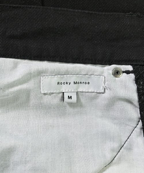 Rocky Monroe ยีนส์