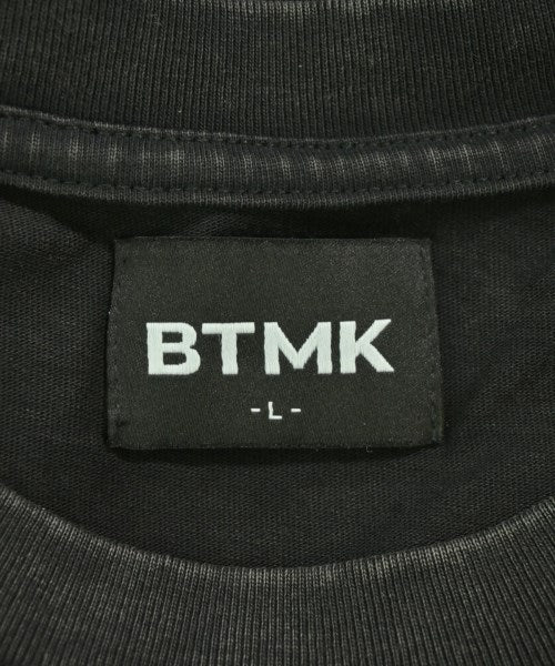 BTMK เสื้อยืด/เสื้อท็อปส์