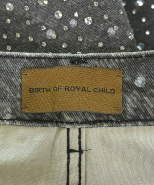 BIRTH OF ROYAL CHILD ยีนส์