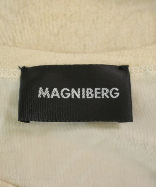 MAGNIBERG เสื้อยืด/เสื้อท็อปส์