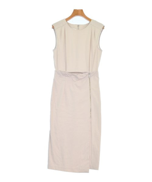 Aperi nano universe ชุดเดรส