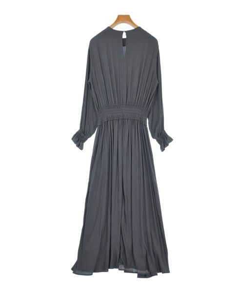 Aperi nano universe ชุดเดรส