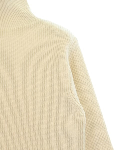 JIL SANDER + เสื้อกันหนาว