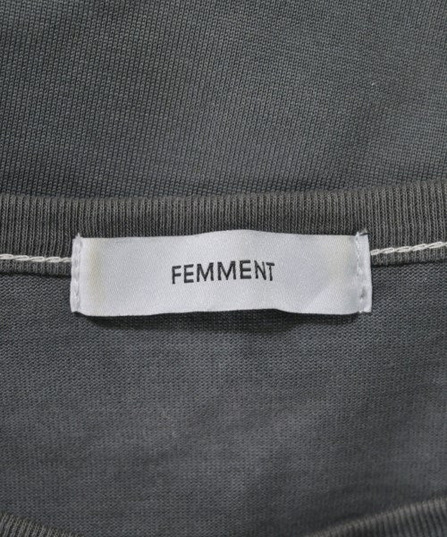 FEMMENT เสื้อยืด/เสื้อท็อปส์