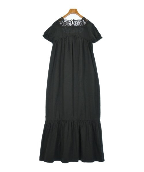 holiday ชุดเดรส