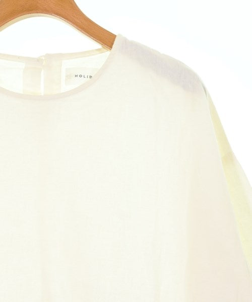 holiday เสื้อลำลอง