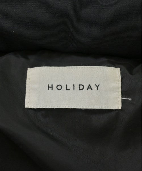 holiday แจ็คเก็ตดาวน์/เสื้อกั๊ก