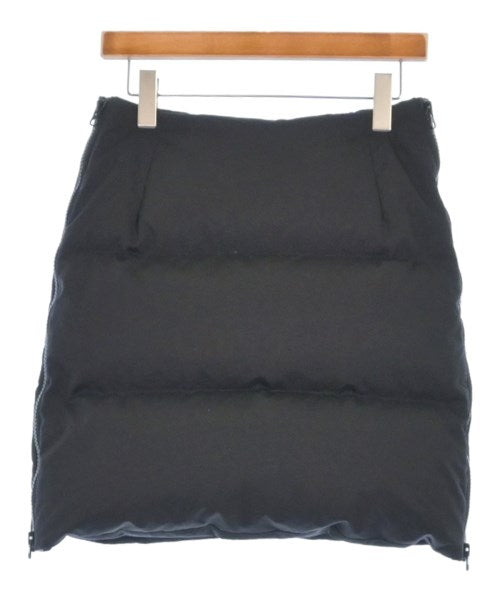 holiday กระโปรงยาวถึงเข่า