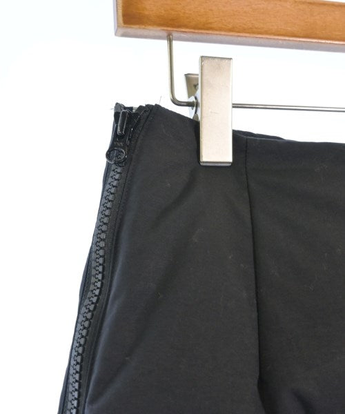 holiday กระโปรงยาวถึงเข่า