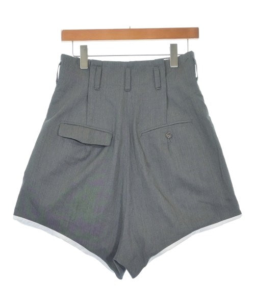 BASE MARK กางเกงขาสั้น